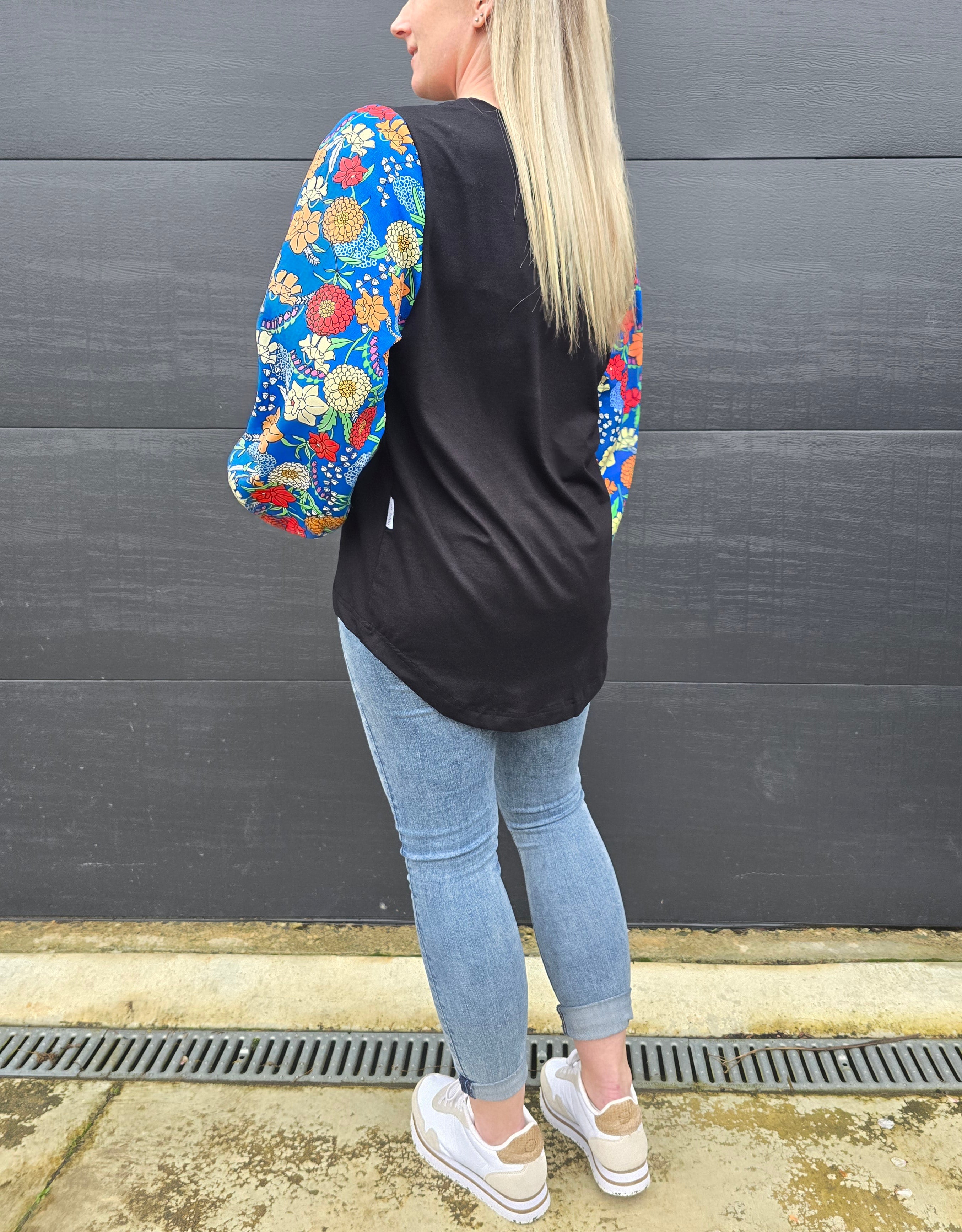 Lisa top - Black & Royal blue floral