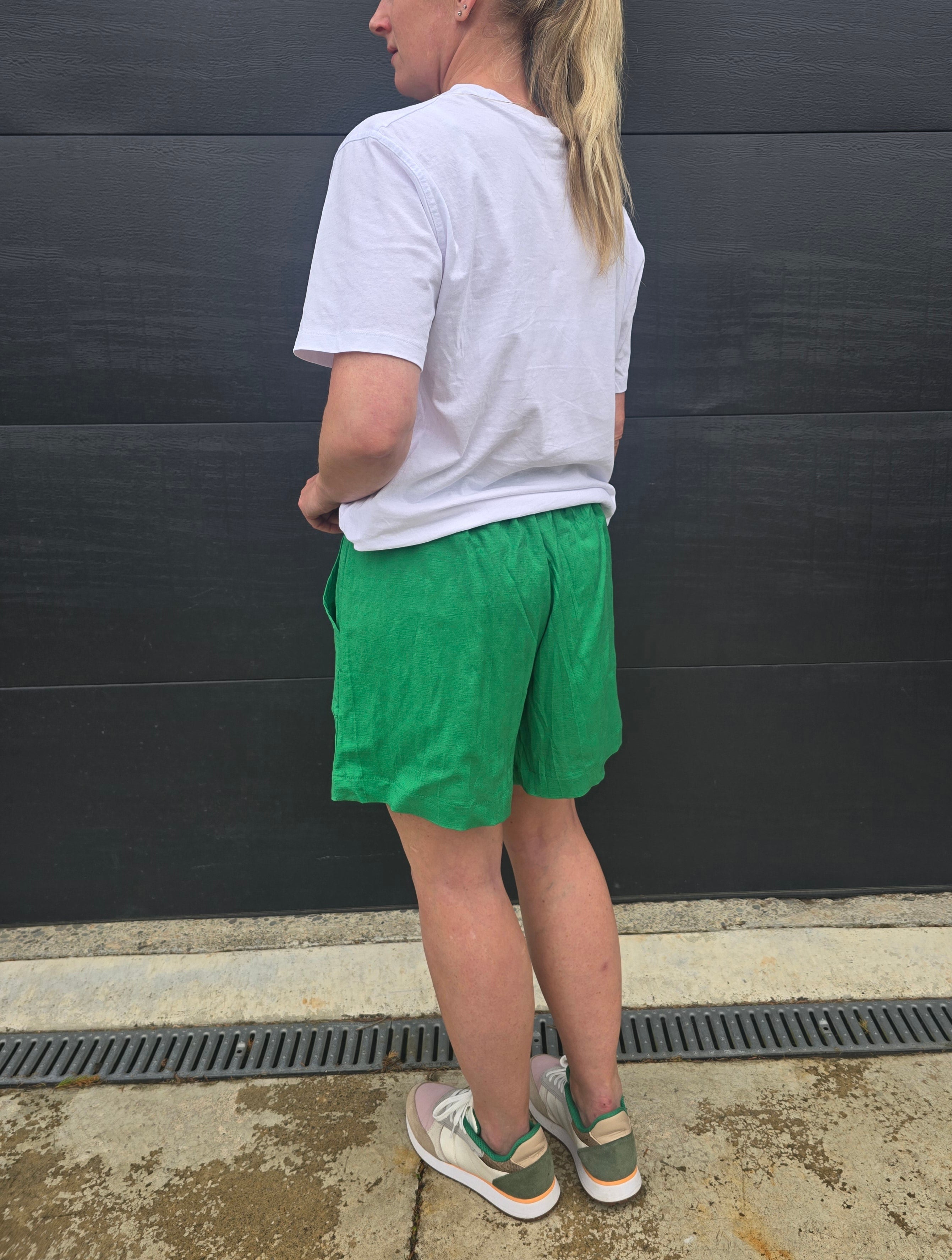 Linen shorts - Green