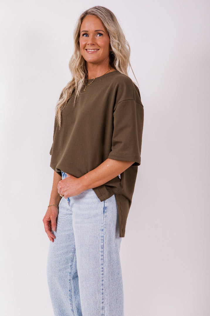Weekender short sleeve sweat- khaki