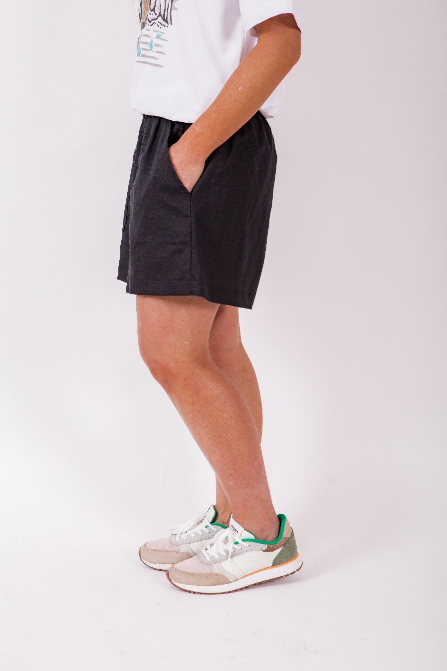 Linen shorts - Black