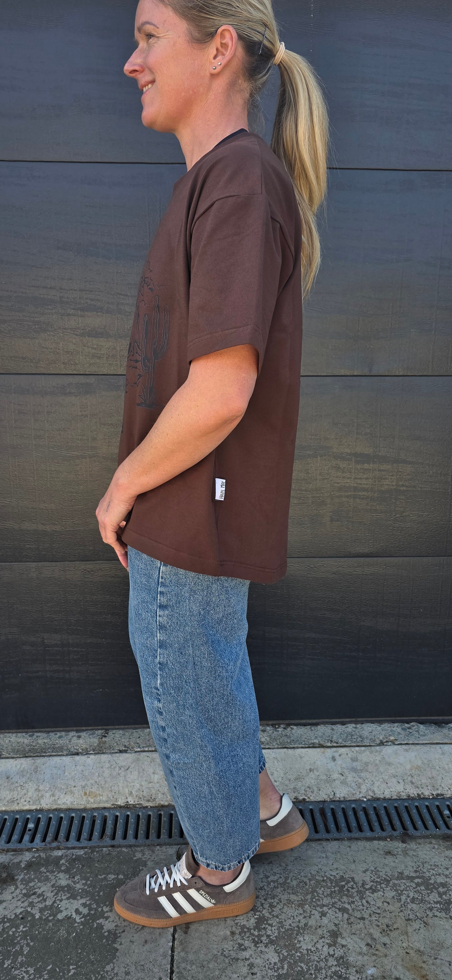 Boxy Tee - Chocolate/ cow girl-Blk