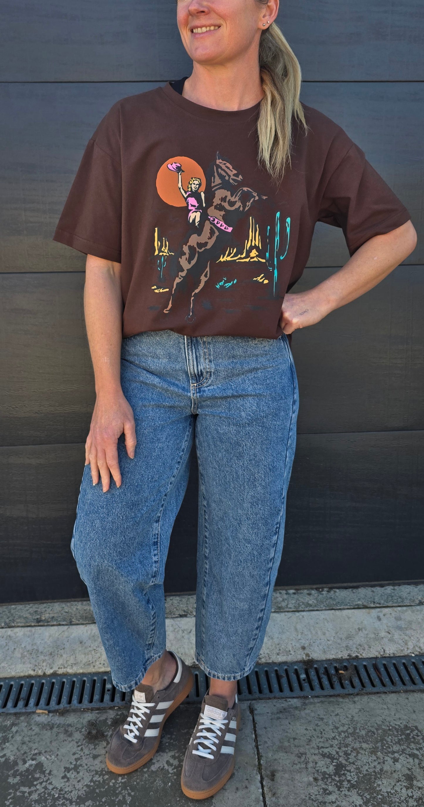 Boxy Tee - Chocolate/cow girl colour
