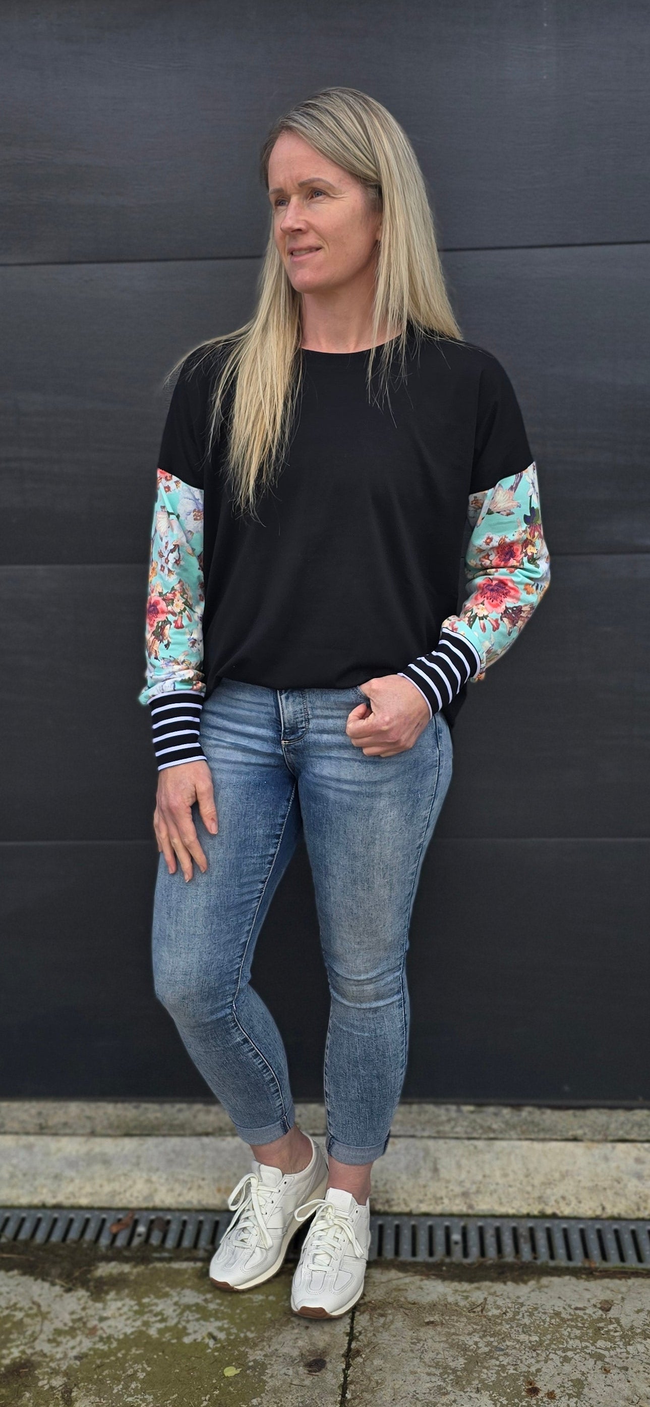 Taylor Top - Black/ mint floral