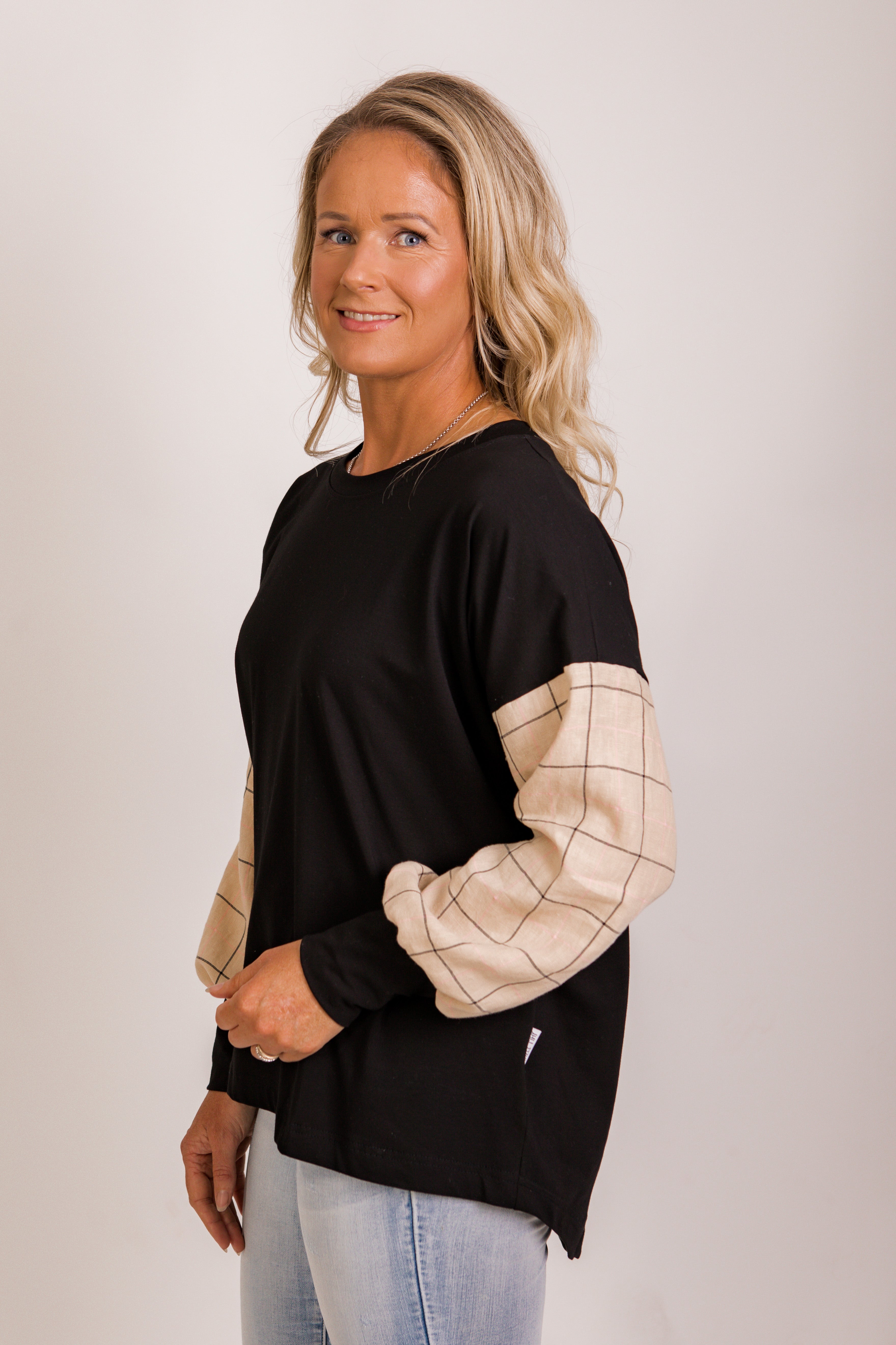 Taylor Top - beige/pink/ black check