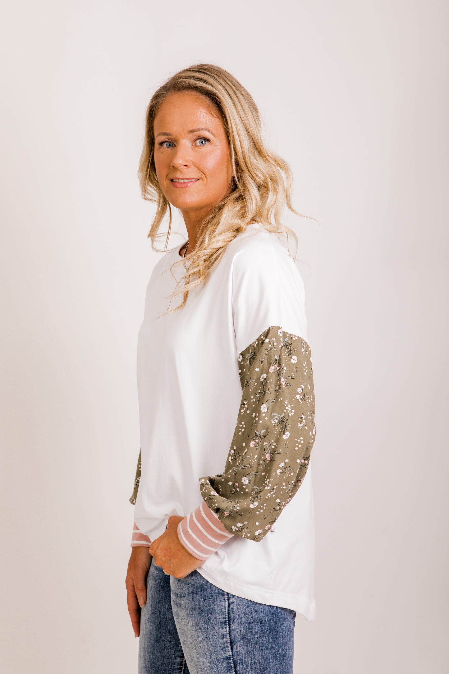 Taylor Top - white & sage floral