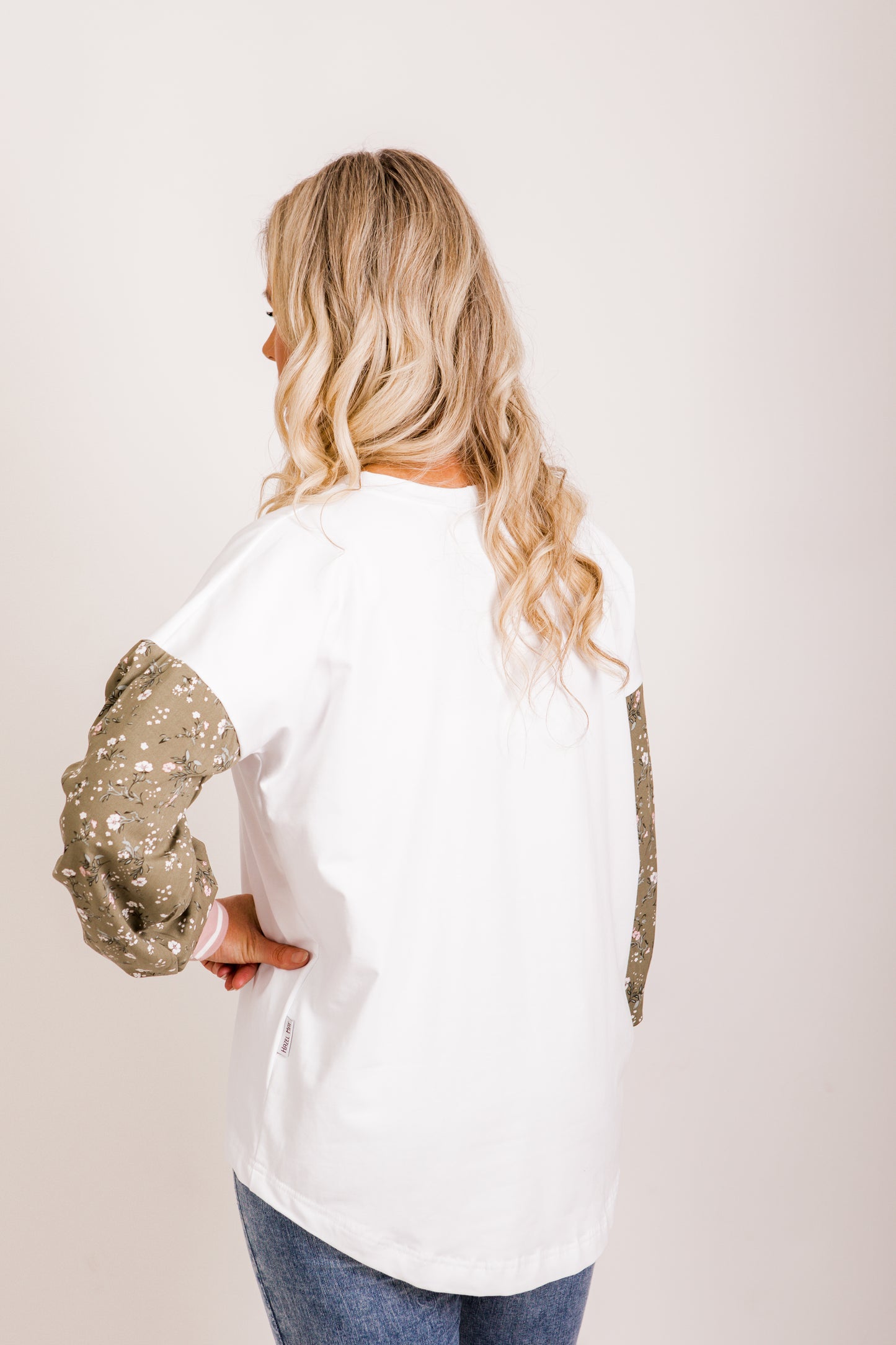 Taylor Top - white & sage floral