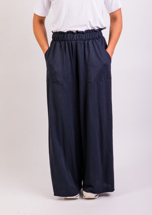 Wide leg pants - Navy*** colour is slightly lighter than pictured see last pic for better indication