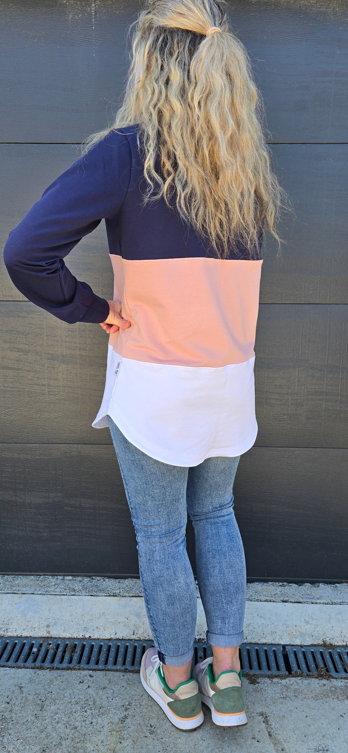 May sweat - navy/blush/white