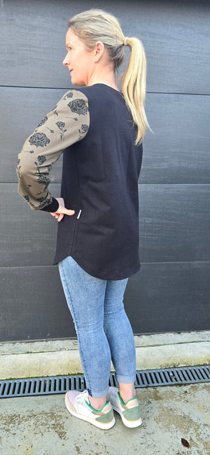 May sweat - Black & khaki peony